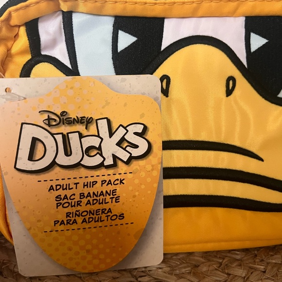 NWT! Disney Ducks Donald Duck Fanny Pack/Belt Bag, Rare! - Picture 6 of 7